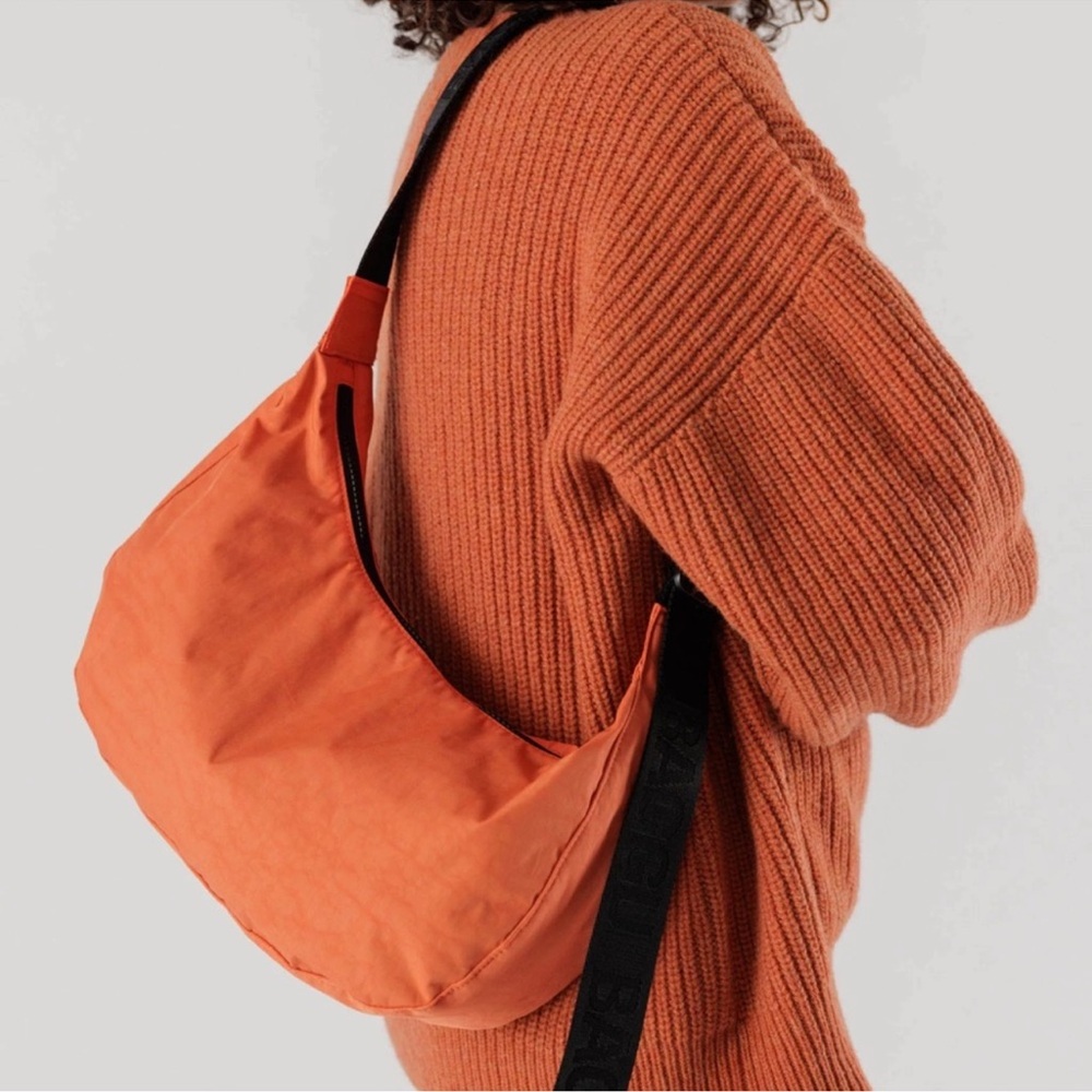 BAGGU | Medium Nylon Crescent Bag | Nasturtium